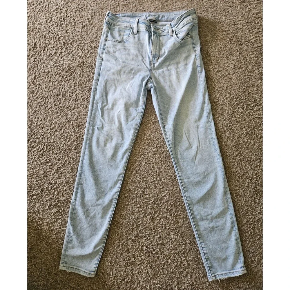 American Eagle Outfitters Women’s Skinny Jeans Light Wash Blue Denim 5-Pocket
